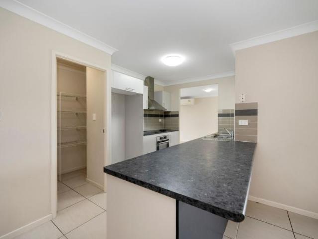 House 4 Bedroom For Rent Mount Louisa, 600 ES106008442
