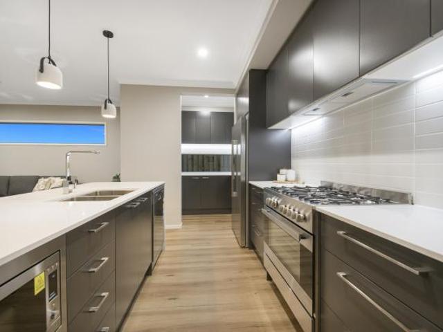 House 4 Bedroom For Rent MORAYFIELD QLD 771500 ES85125128