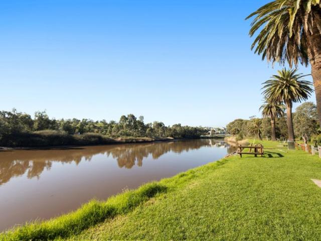 House 4 Bedroom For Rent Maribyrnong VIC ES105819776