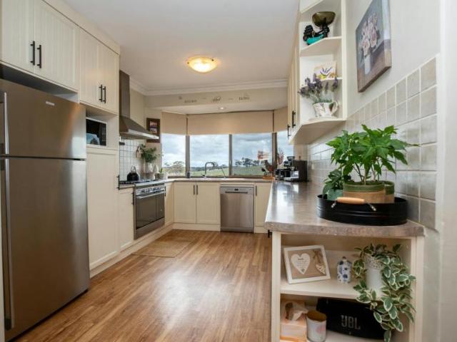 House 4 Bedroom For Rent Minigin WA ES105932937