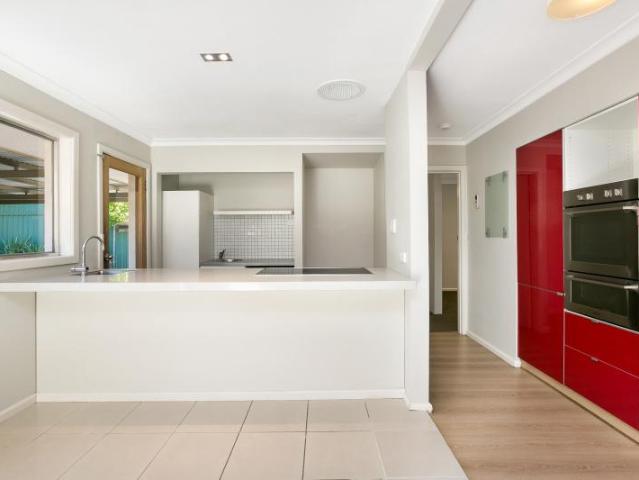 House 4 Bedroom For Rent North Bendigo VIC 780000 ES105584217