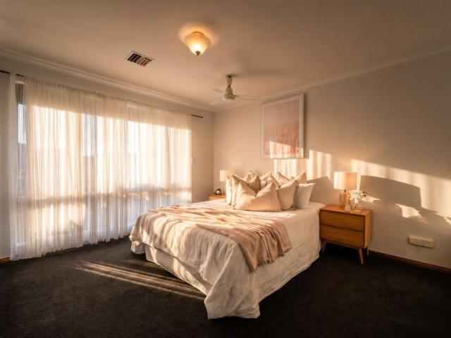 House 4 Bedroom For Rent North Haven SA ES106003089
