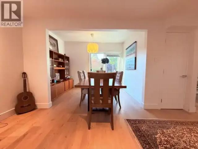 House 4 Bedroom For Rent North Vancouver BC 5300 ES105467393