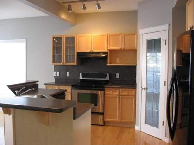 House 4 Bedroom For Rent St. Albert AB 2500 ES105134628