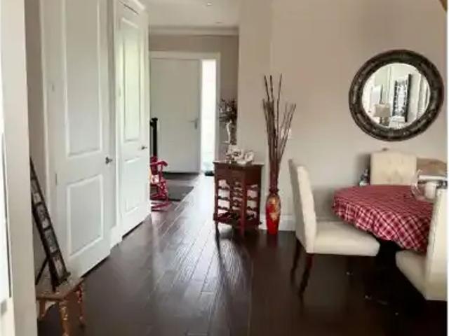 House 4 Bedroom For Rent Surrey BC 3500 ES104711648