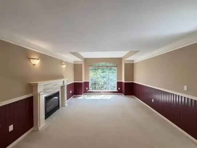 House 4 Bedroom For Rent Surrey BC 3680 ES104877018