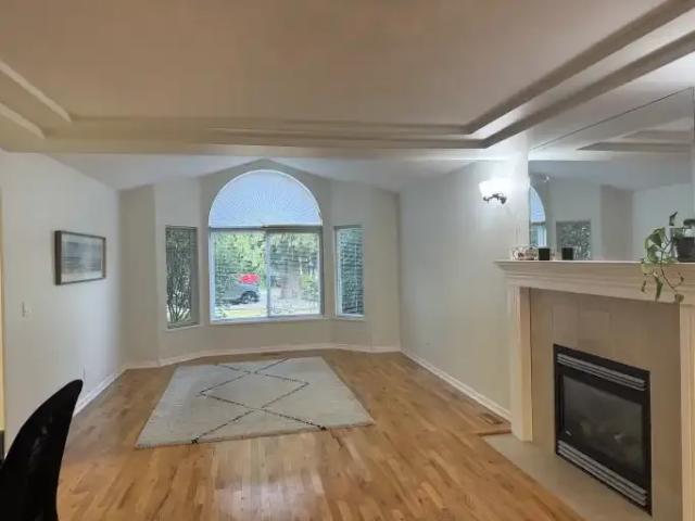 House 4 Bedroom For Rent Surrey BC 5700 ES104257517