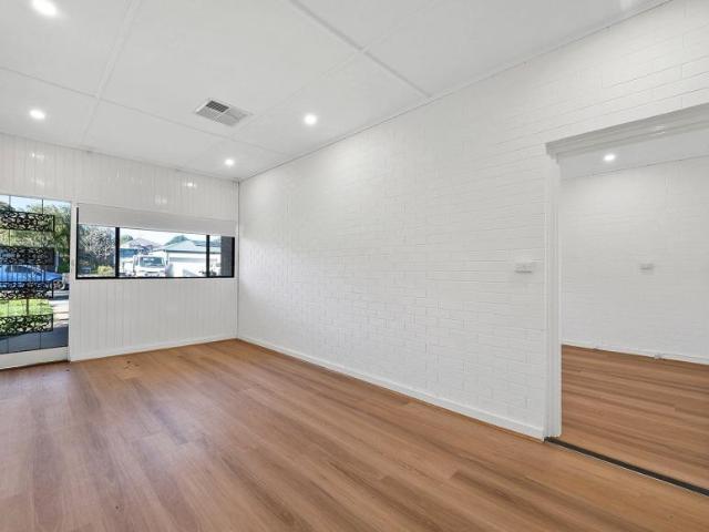 House 4 Bedroom For Rent Rostrevor SA 770 ES105990588
