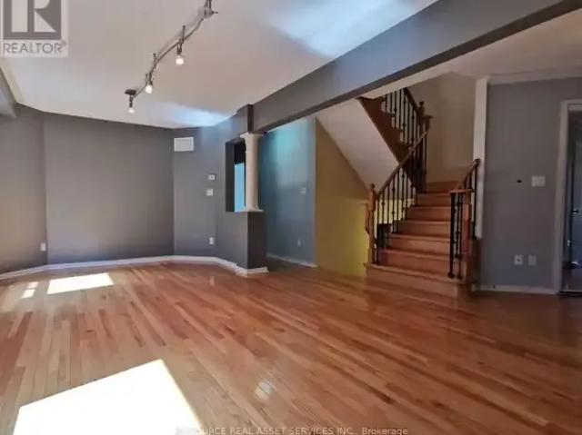House 4 Bedroom For Rent Richmond Hill ON 4100 ELS105072064