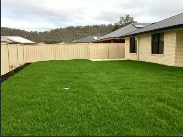 House 4 Bedroom For Rent Wodonga, VIC 650 ES103659084
