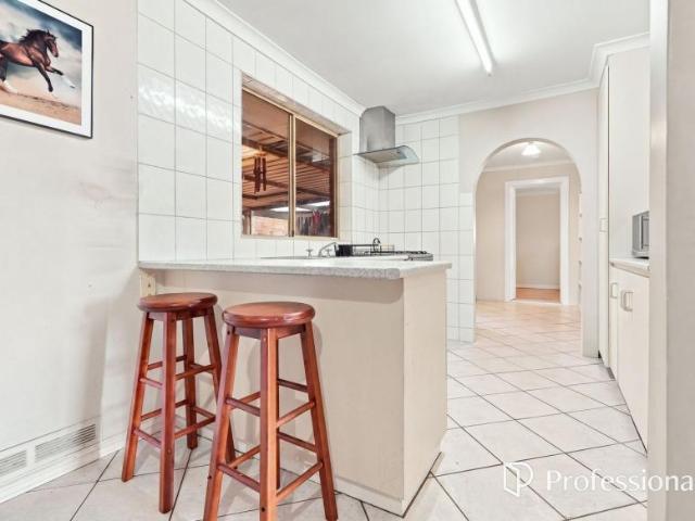 House 4 Bedroom For Rent Waggrakine WA 595000 ES105971827