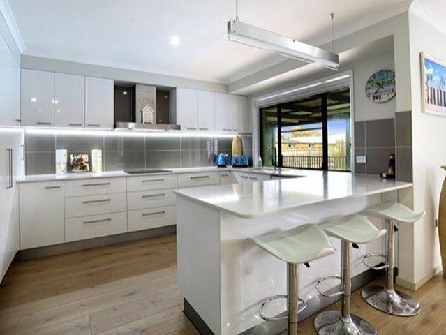House 4 Bedroom For Rent Warana QLD 1000 ES104684419