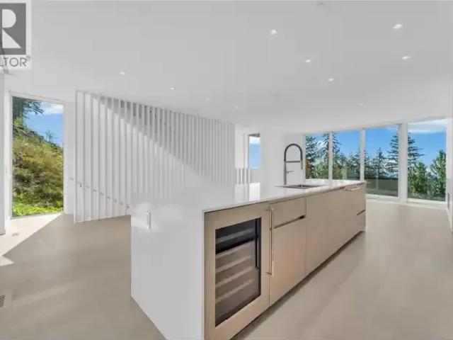 House 4 Bedroom For Rent West Vancouver BC 10000 ES104972932