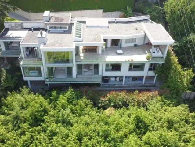 House 4 Bedroom For Rent West Vancouver BC 16800 ES104506865