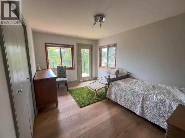 House 4 Bedroom For Rent West Vancouver BC 8800 ES105420829