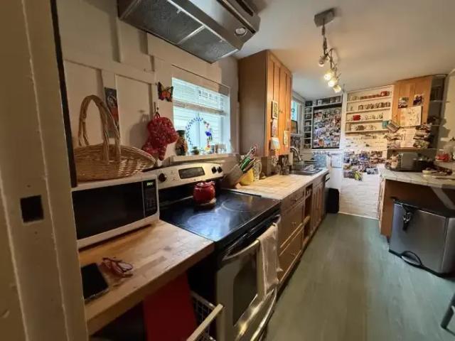 House 4 Bedroom For Rent White Rock BC 3000 ES106031619