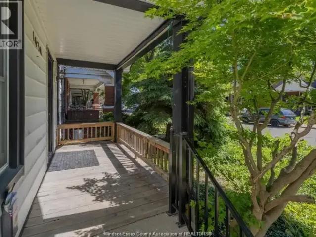 House 4 Bedroom For Rent Windsor ON 2150 ES104864181