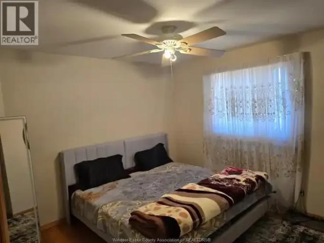 House 4 Bedroom For Rent Windsor ON 2500 ES105004818