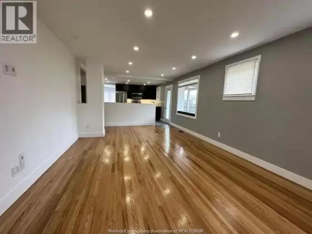 House 4 Bedroom For Rent Windsor ON 2800 ES105543573