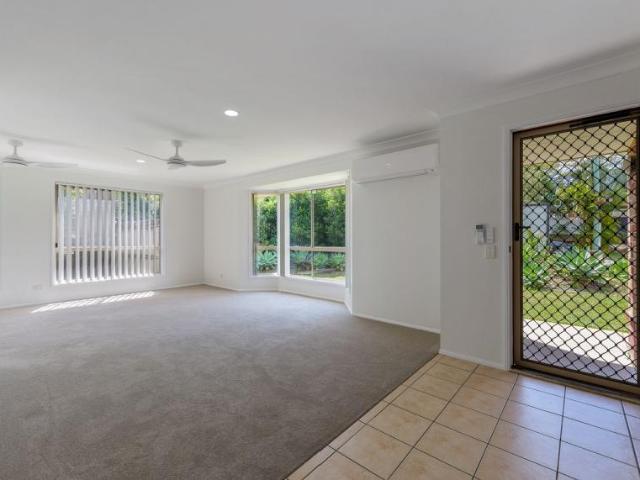 House 4 Bedroom For Rent Thornlands QLD ES106075307