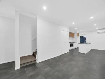 House 4 Bedroom For Rent Truganina VIC ES102439658