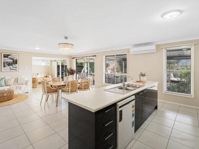 House 4 Bedroom For Rent Tumbi Umbi NSW ES106168734