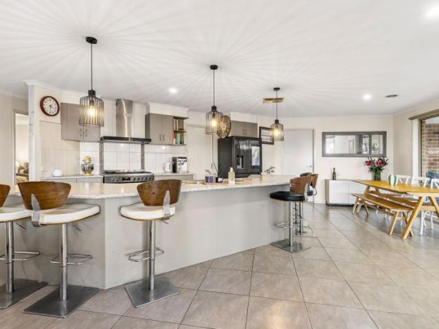 House 4 Bedroom For Rent Tyabb VIC ES106016528
