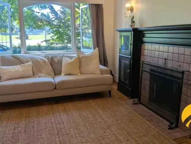 House 4 Bedroom For Rent Vancouver BC 5600 ES105119021
