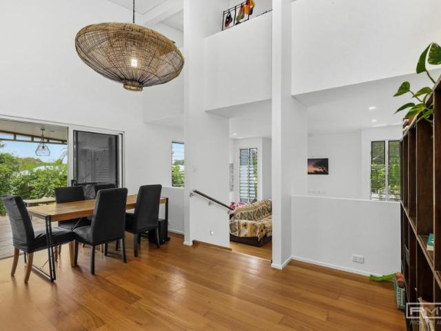 House 4 Bedroom For Rent Zilzie QLD ES101672504