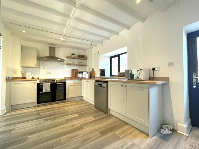 House 4 Bedroom For Sale Carmarthenshire Carmarthenshire 270000 ES101796900