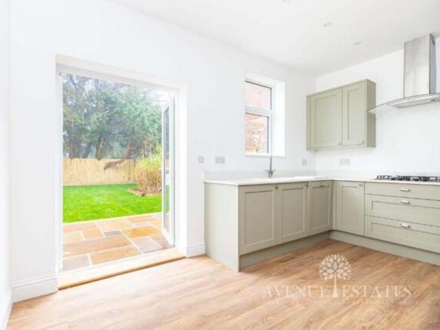 House 4 Bedroom For Sale Bournemouth Bournemouth 500000 ES101955366