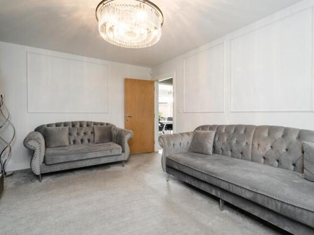 House 4 Bedroom For Sale Bolton Bolton 450000 ES100615309