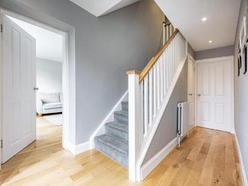 House 4 Bedroom For Sale East Dunbartonshire East Dunbartonshire 470000 ES101678462