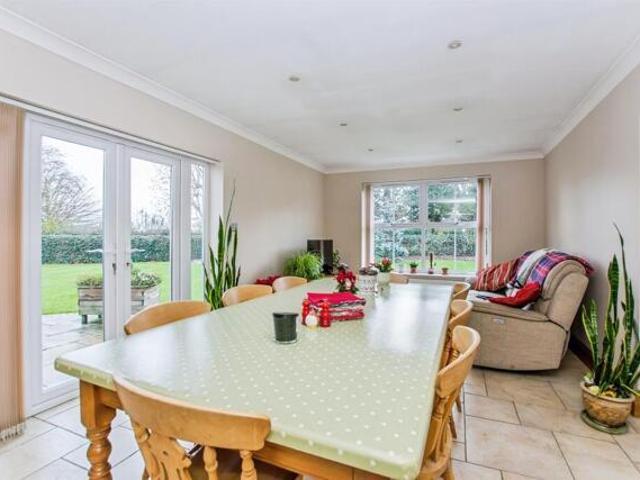 House 4 Bedroom For Sale Holbeach Holbeach 525000 ES100685176