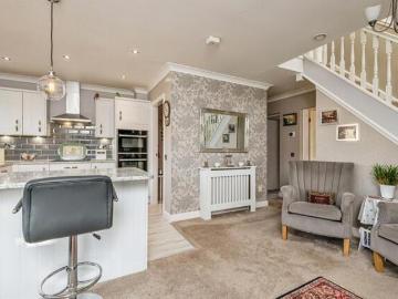 House 4 Bedroom For Sale Holmfirth West Yorkshire 450000 ES101119355
