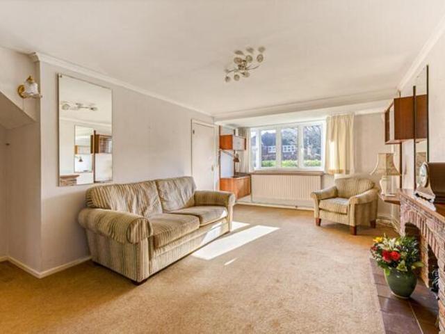 House 4 Bedroom For Sale Harpenden Hertfordshire 1000000 ES101119308