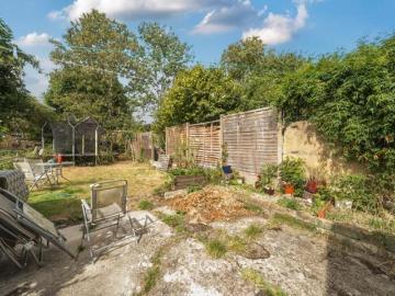 House 4 Bedroom For Sale London Greater London 1100000 ES100649269