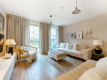 House 4 Bedroom For Sale London London 775000 ES96267774