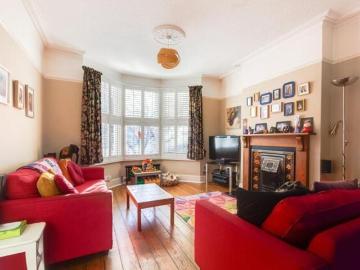 House 4 Bedroom For Sale Londres Greater London 825000 ES101025357
