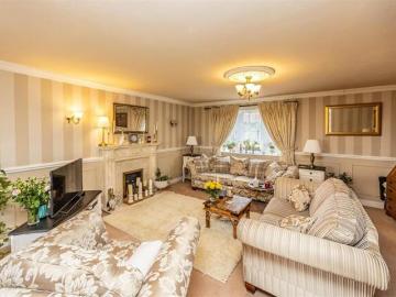 House 4 Bedroom For Sale North Yorkshire North Yorkshire 355000 ES101100234