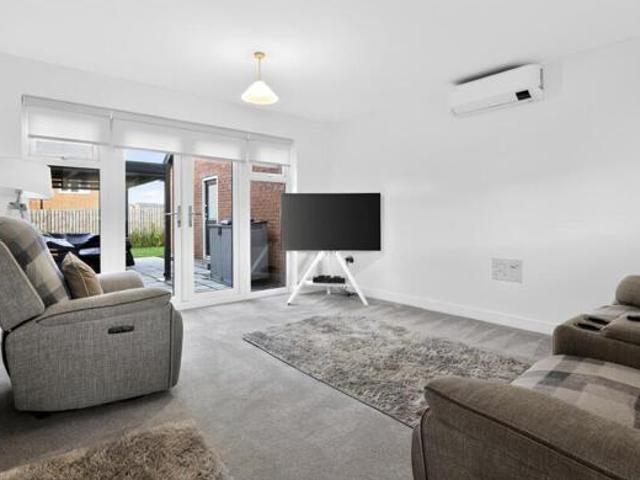House 4 Bedroom For Sale Newcastle Newcastle Upon Tyne 495000 ES101676953