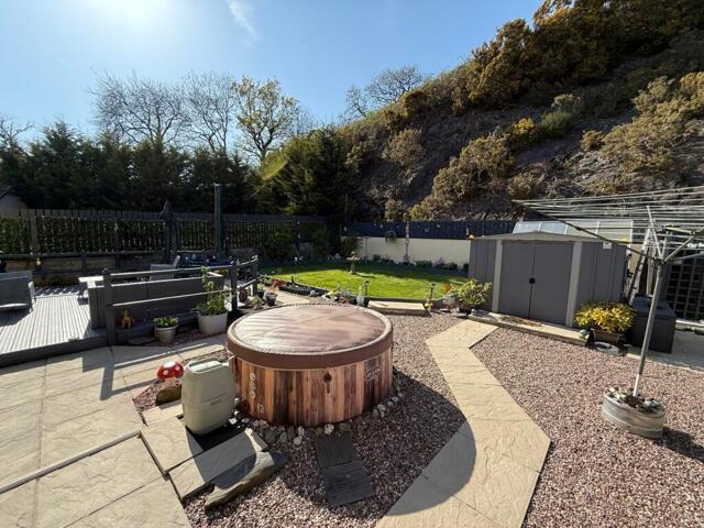 House 4 Bedroom For Sale Newcastle Emlyn Carmarthenshire 380000 ES101892090