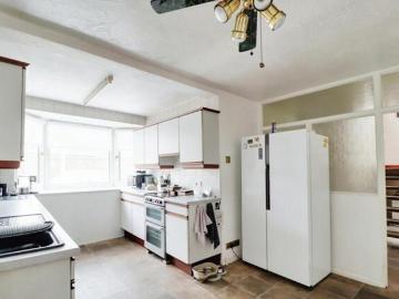 House 4 Bedroom For Sale Southend On Sea Southend on Sea 525000 ES100881511