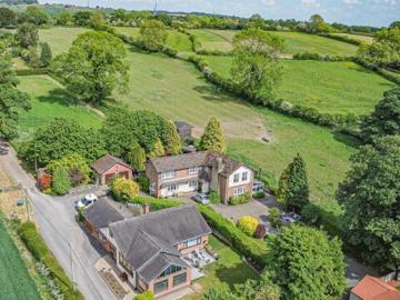 House 4 Bedroom For Sale Staffordshire Staffordshire 750000 ES100988073