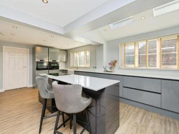 House 4 Bedroom For Sale Stanton Stanton 760000 ES101379196