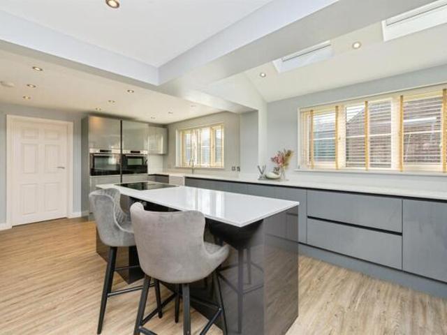 House 4 Bedroom For Sale Stanton Stanton 760000 ES101379196