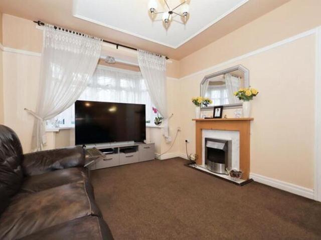 House 4 Bedroom For Sale Wolverhampton West Midlands 390000 ES101675316