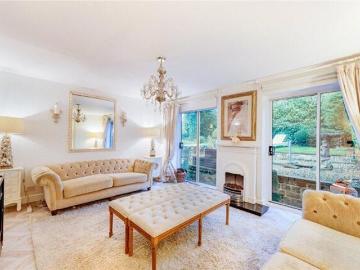 House 4 Bedroom For Sale Wakefield Leeds 350000 ES101677987