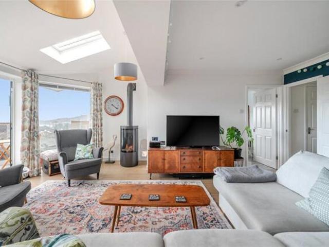 House 4 Bedroom For Sale Teignmouth Devon 465000 ES101955507