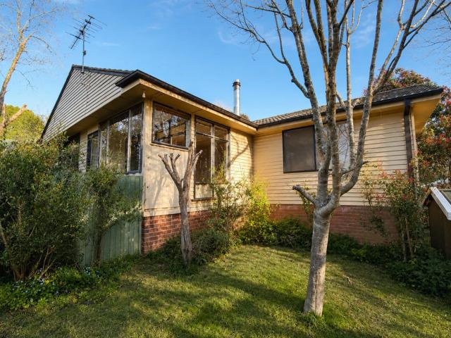 house 4 Page Avenue, Wentworth Falls